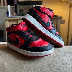 Toddler Boys Nike Shoes 10C